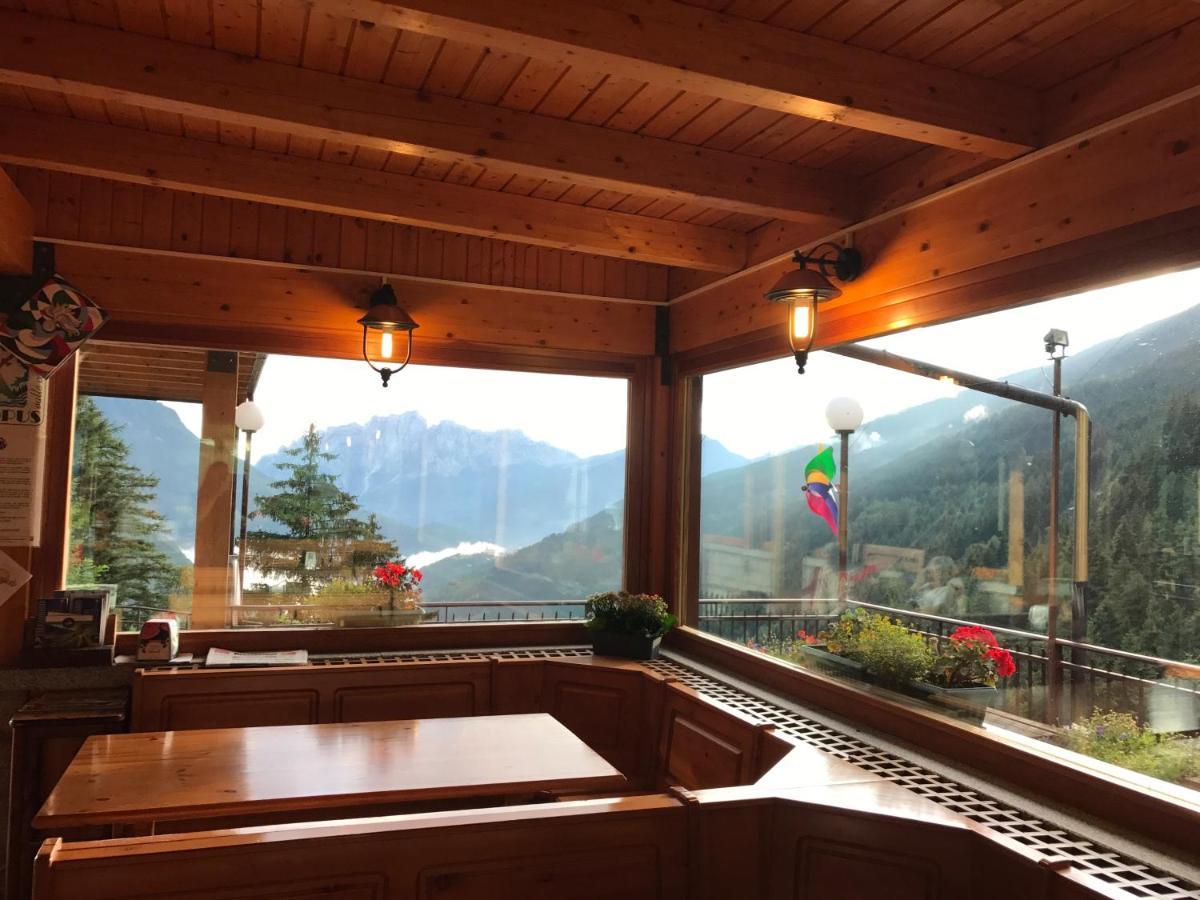 Hotel Rifugio Stella Alpina à Saviore dell'Adamello Extérieur photo