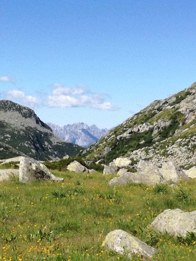 Hotel Rifugio Stella Alpina à Saviore dell'Adamello Extérieur photo